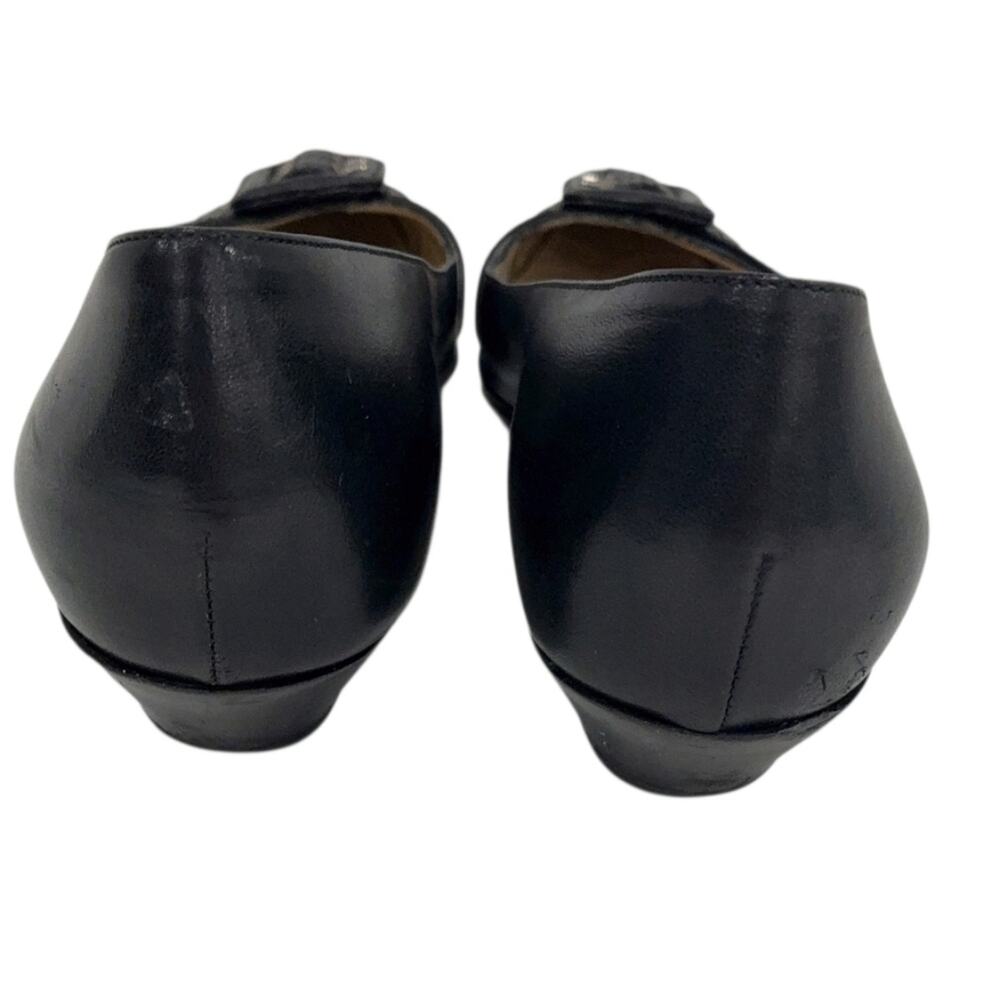 Burberry Vintage Pointed Toe Black Leather Buckle Low Heel Flat (EUR 40) - Picture 7 of 9